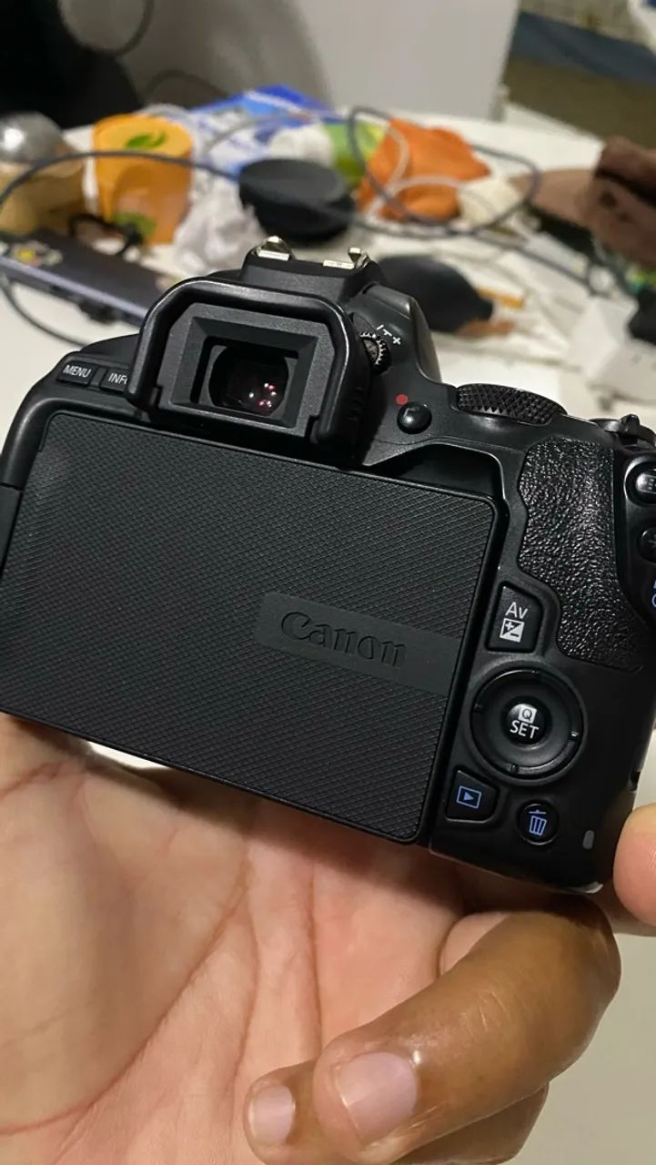 Canon Sl3 (corpo)