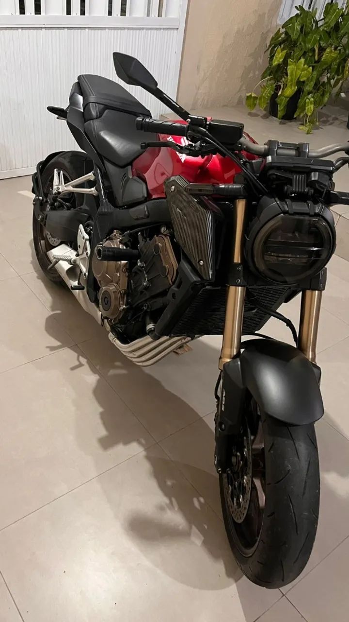 CBr Café Racer 650r