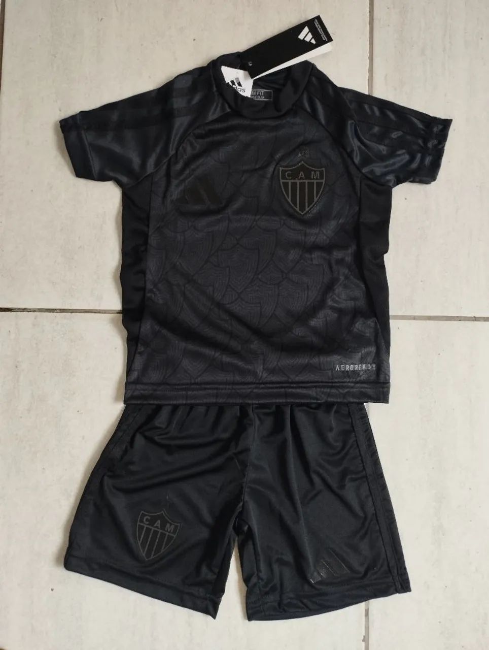 Conjunto infantil do Galo