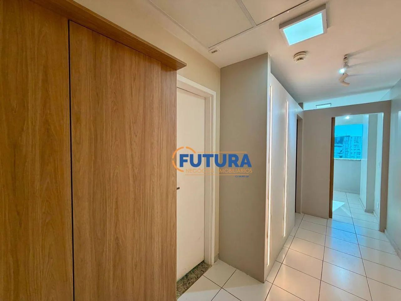 Sala para alugar, 28 m² - Ed Le Quartier Hotel e Bureau