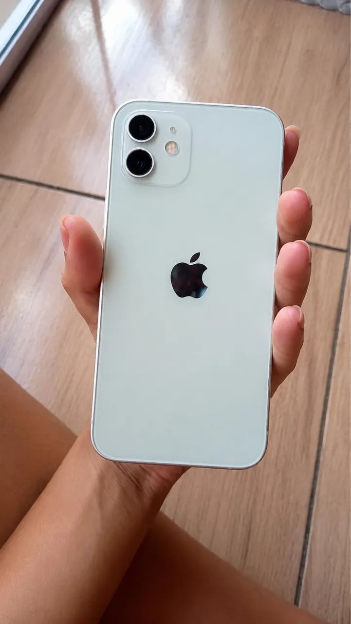 iPhone 12 