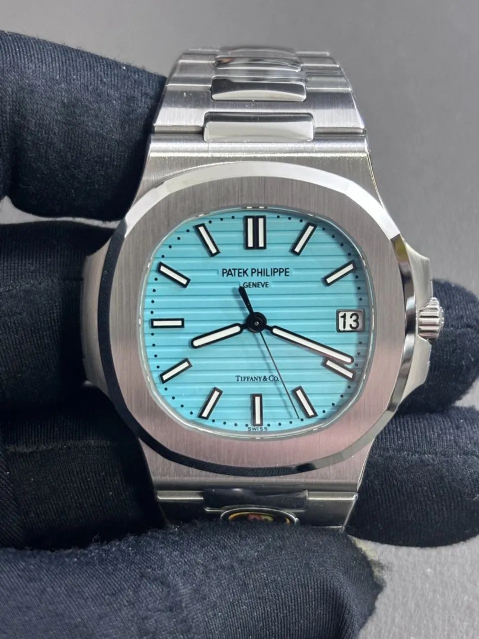 Relógio Patek Philippe Nautilus Referência 5711 Mostrador Tiffany - Foto 2