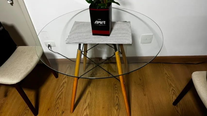 Mesa de vidro Eames Eiffel - 90 cm - Foto 3