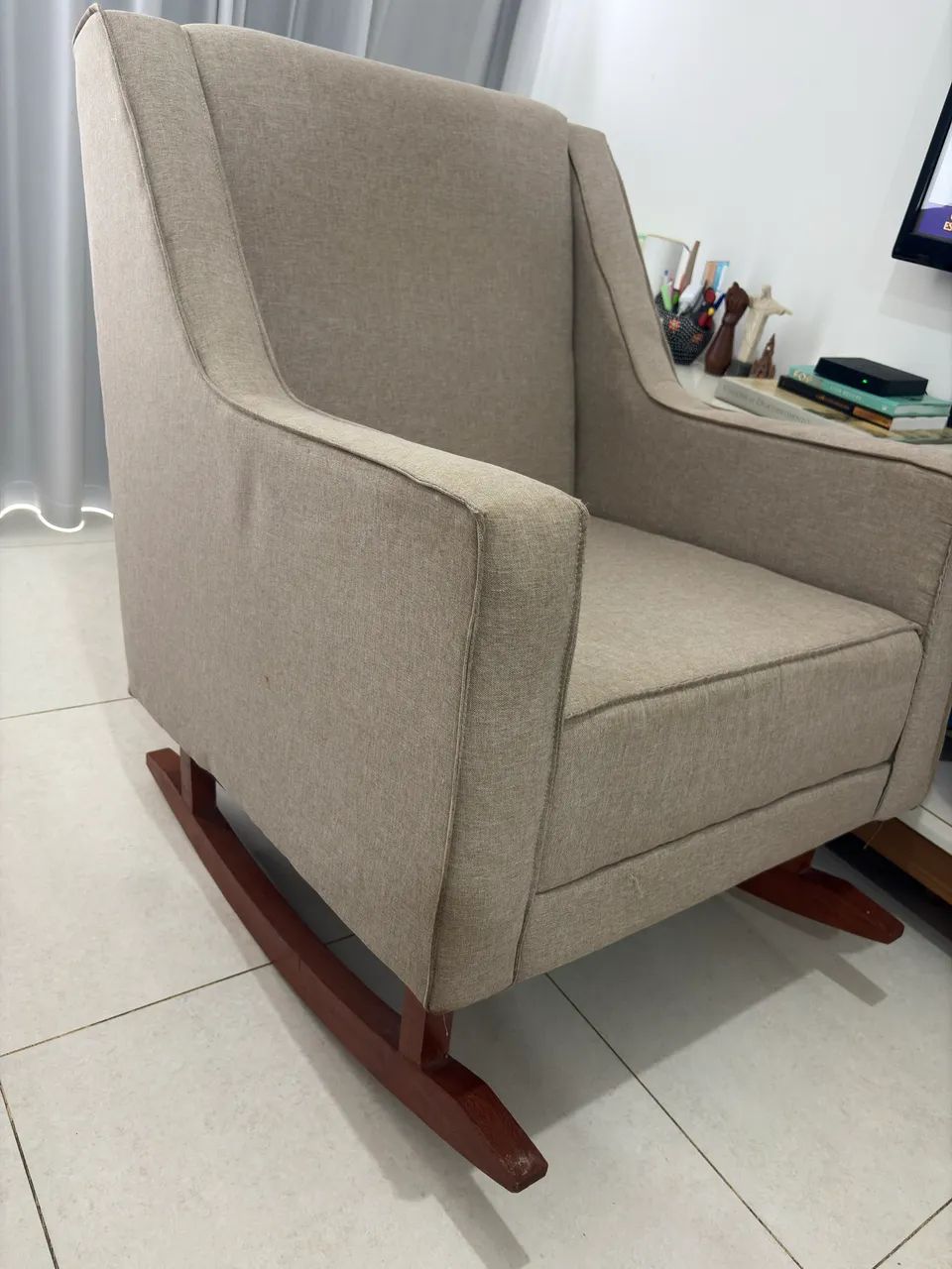 CADEIRA DE AMAMENTAÇÃO  - Foto 2