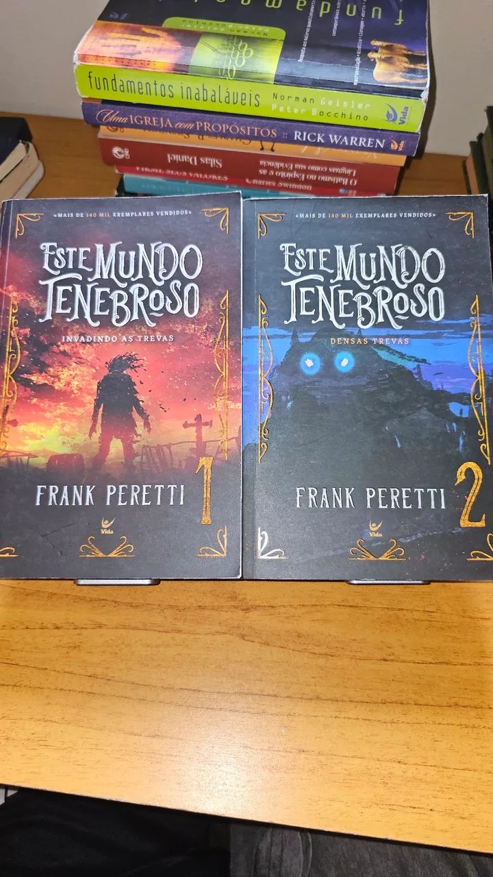 Kit com 21 livros  - Foto 4