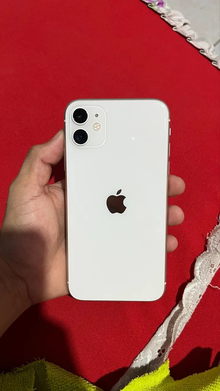 iPhone 11 (64gb)