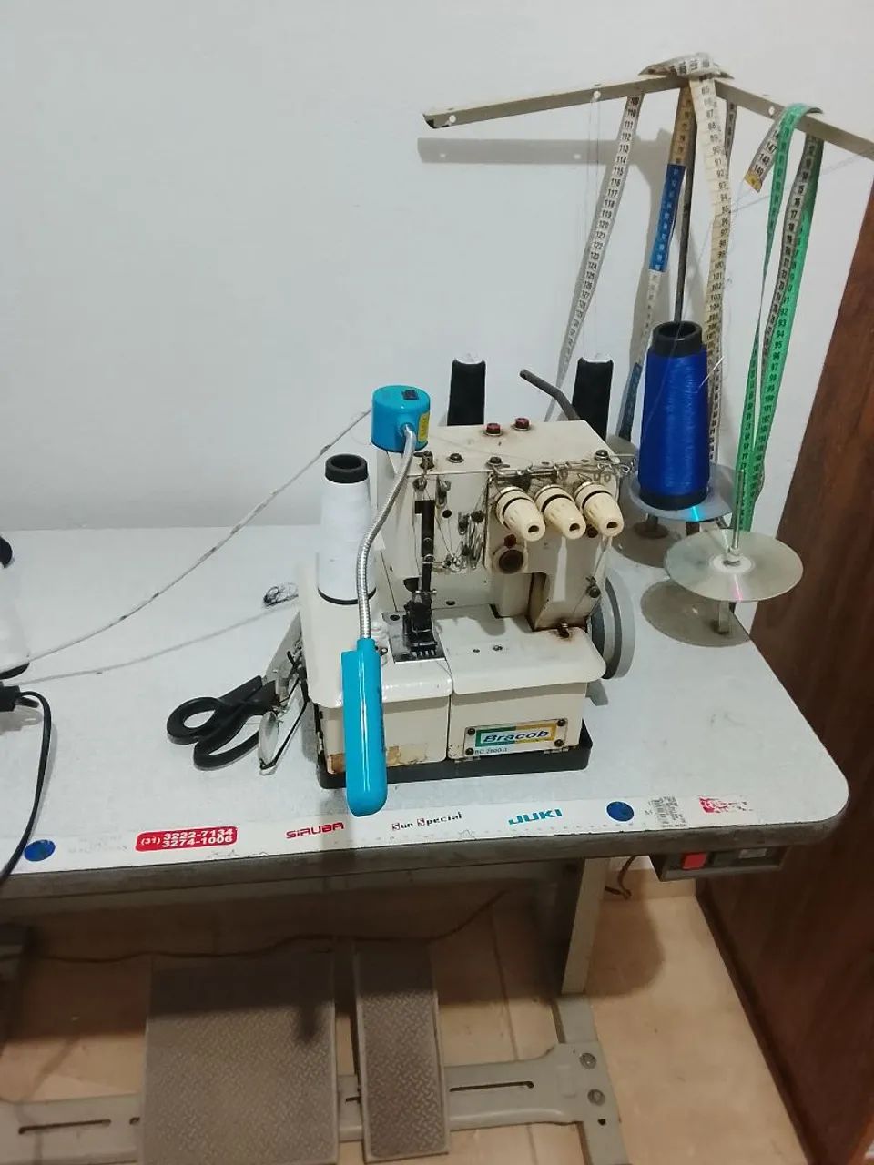 Máquinas de costura industrial e sem industrial  - Foto 4