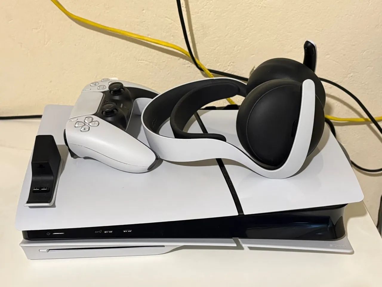 PS5 Slim + Leitor de Disco + DualSense Edge + PULSE 3D