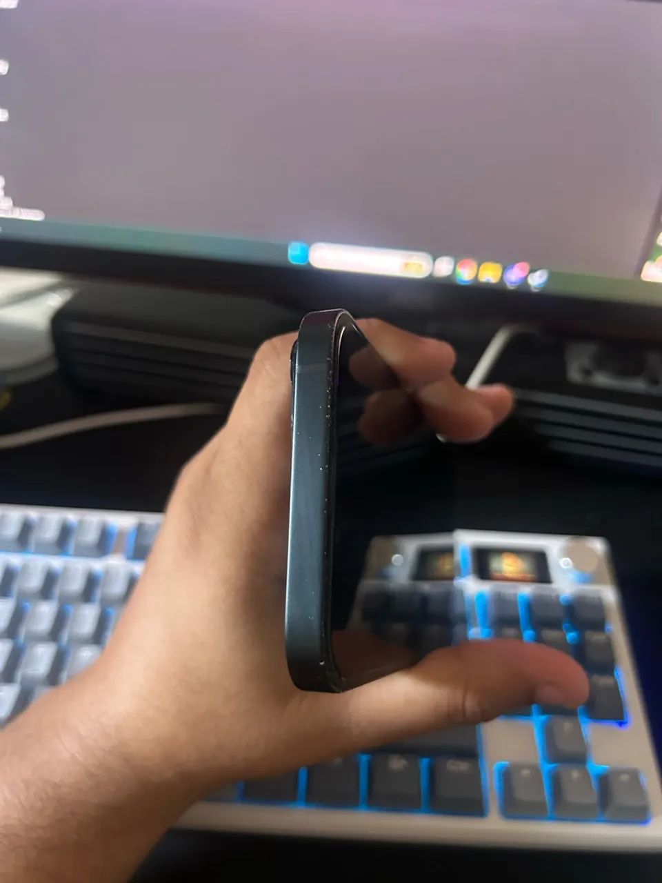 iPhone 14 Plus - 128GB - Foto 2