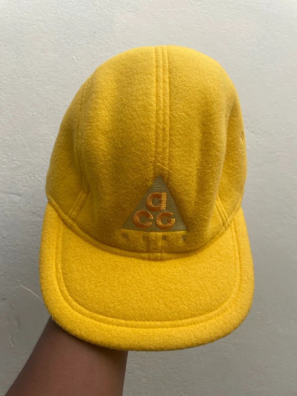 Boné ACG Camurça Amarelo