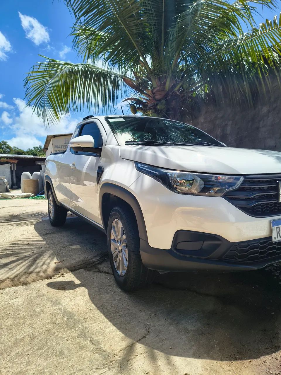 Fiat Strada 2023