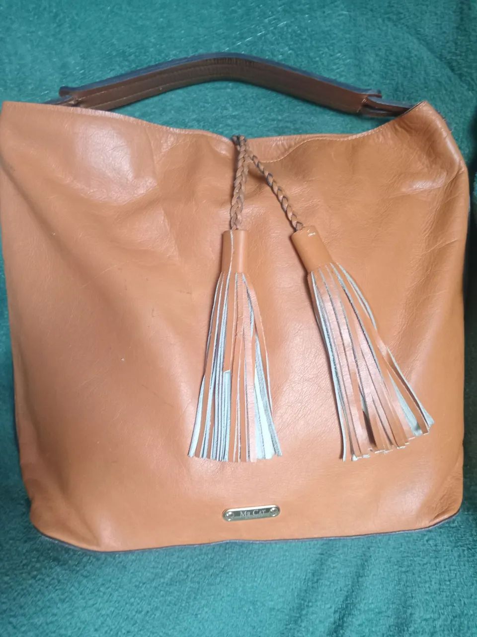 Bolsa Mr.cat woman,couro legítimo caramelo, modelo boho com tassel 