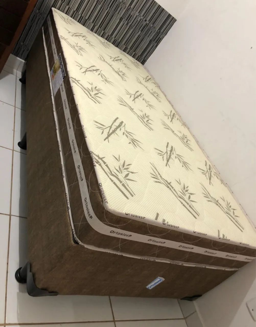 Cama box solteiro parcelamos sem juros entregamos 