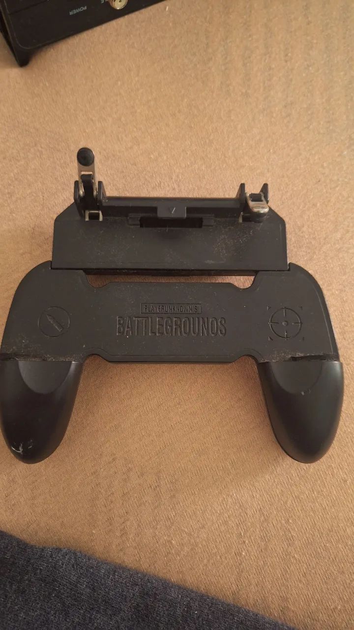 Suporte/Garra para Celular Gamer ? Pouco Uso