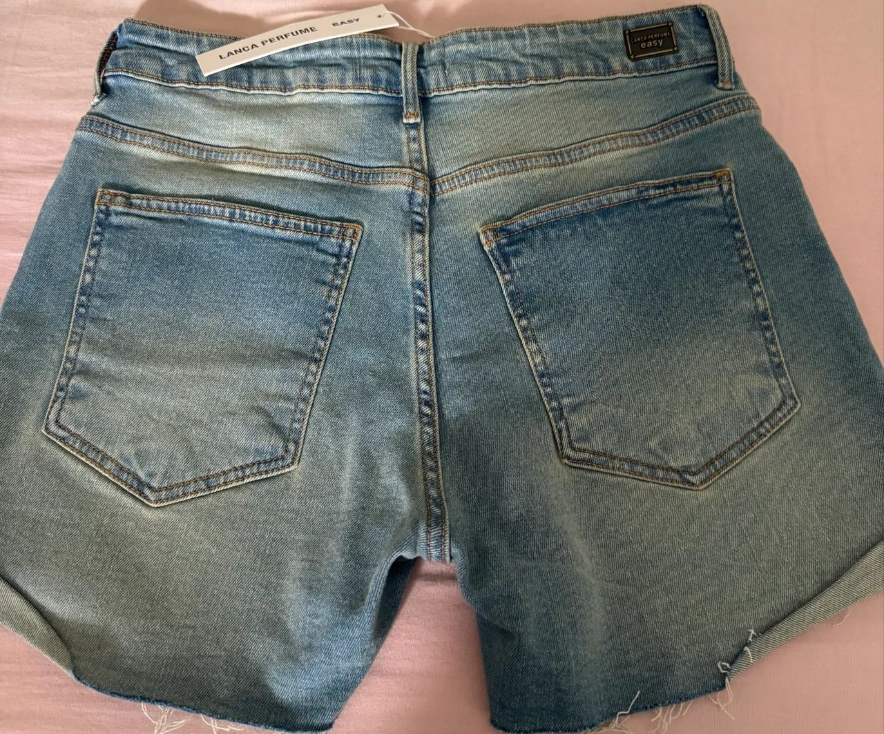 Short jeans da Lança perfume  - Foto 2
