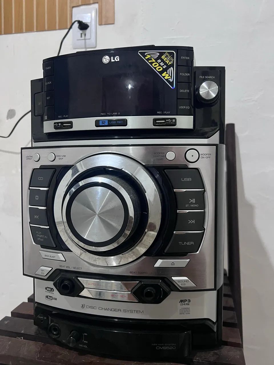 Central LG CM9520