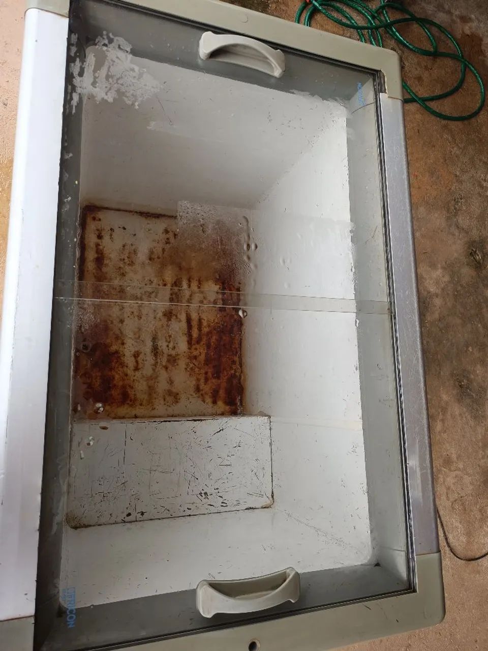 Vendo Freezer Horizontal 300L - Foto 4