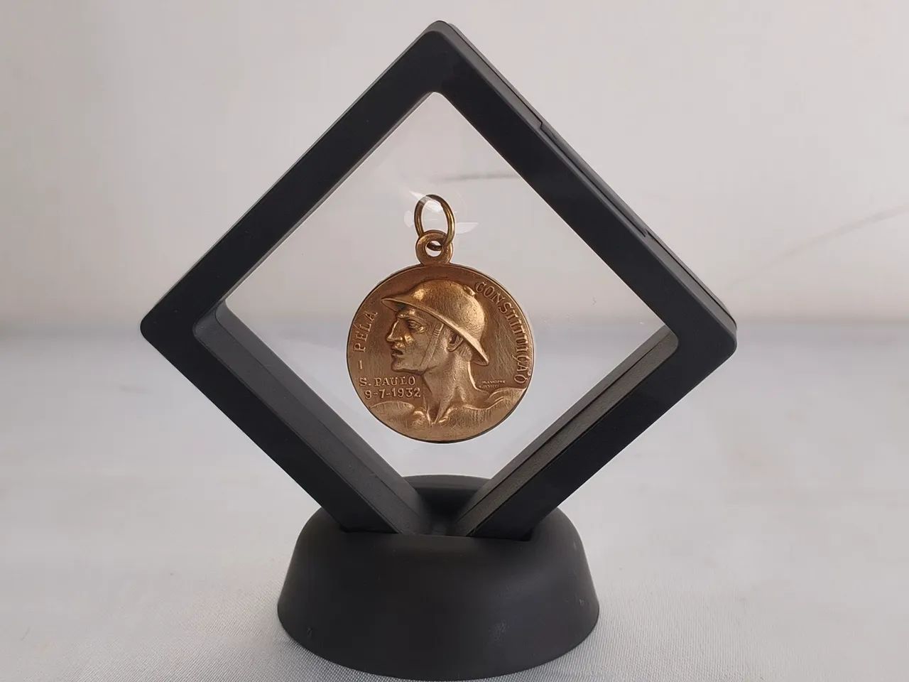 Medalhas militares de prata e bronze. - Foto 2