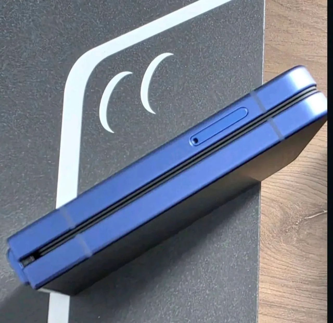 Z flip 7 - Foto 3