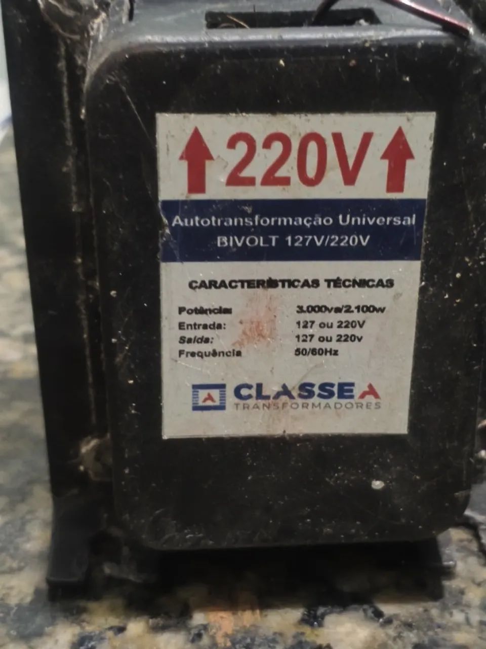 Autotransformador Bivolt Classe A 3000VA 2100W 127V/220V
