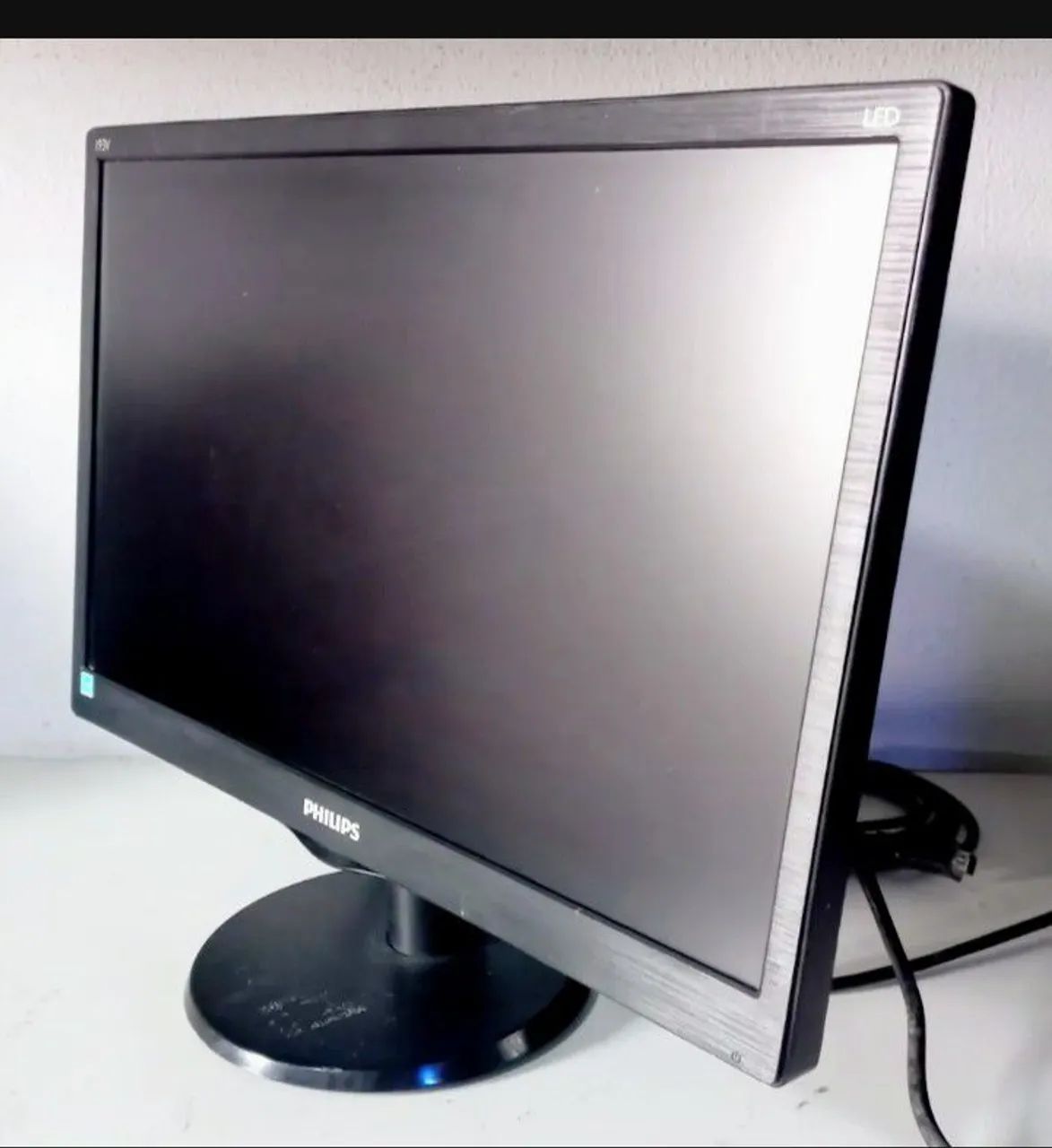 Monitor PHILIPS 18.5