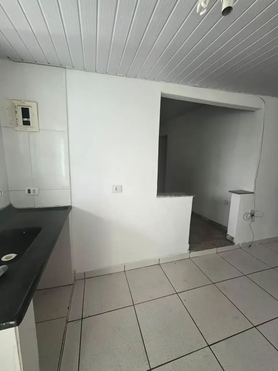 CASA 1 DORMITÓRIO  AMBIENTES AMPLOS E CONTAS INDIVIDUAIS - Foto 2