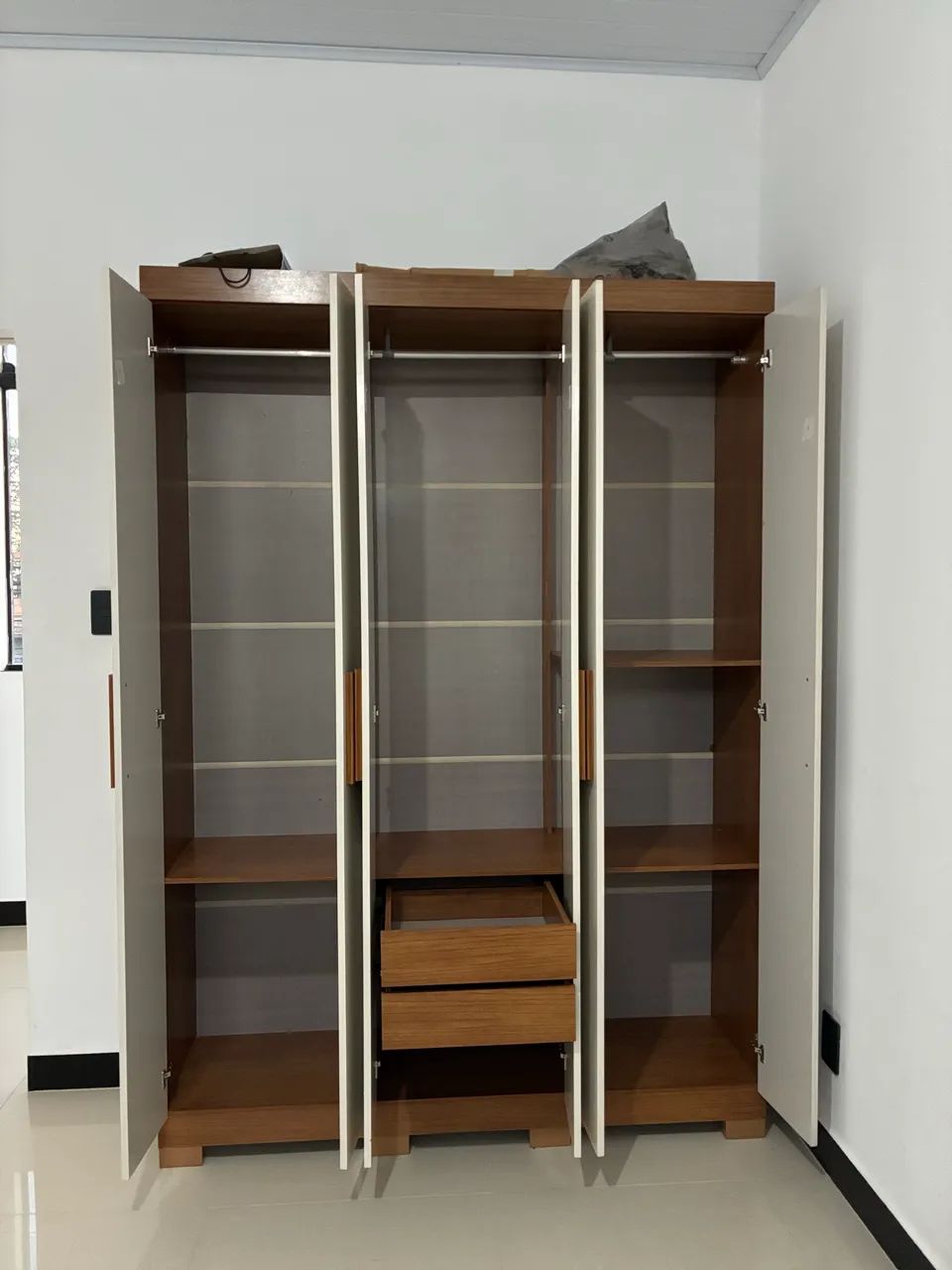 Vendo Guarda-roupa  - Foto 4