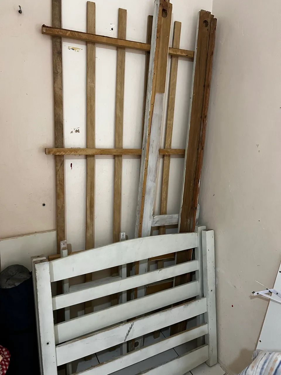 Cama beliche - São as duas. 