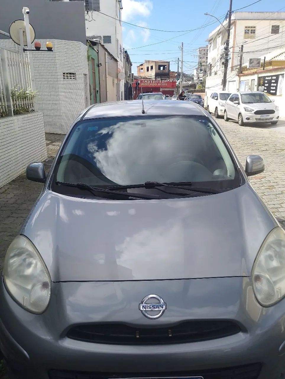 Nissan March 2013
