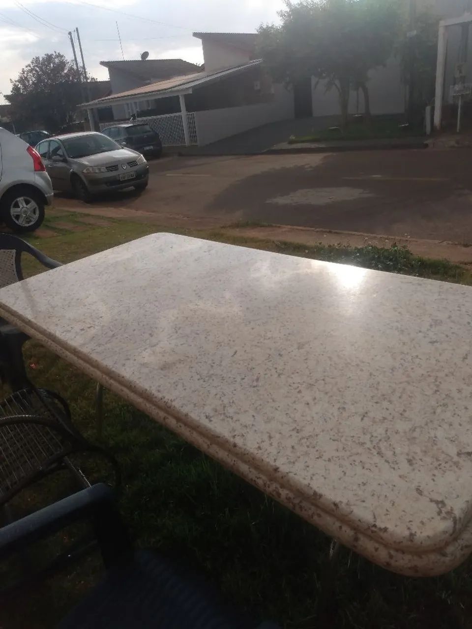 Mesa de mármore puro 