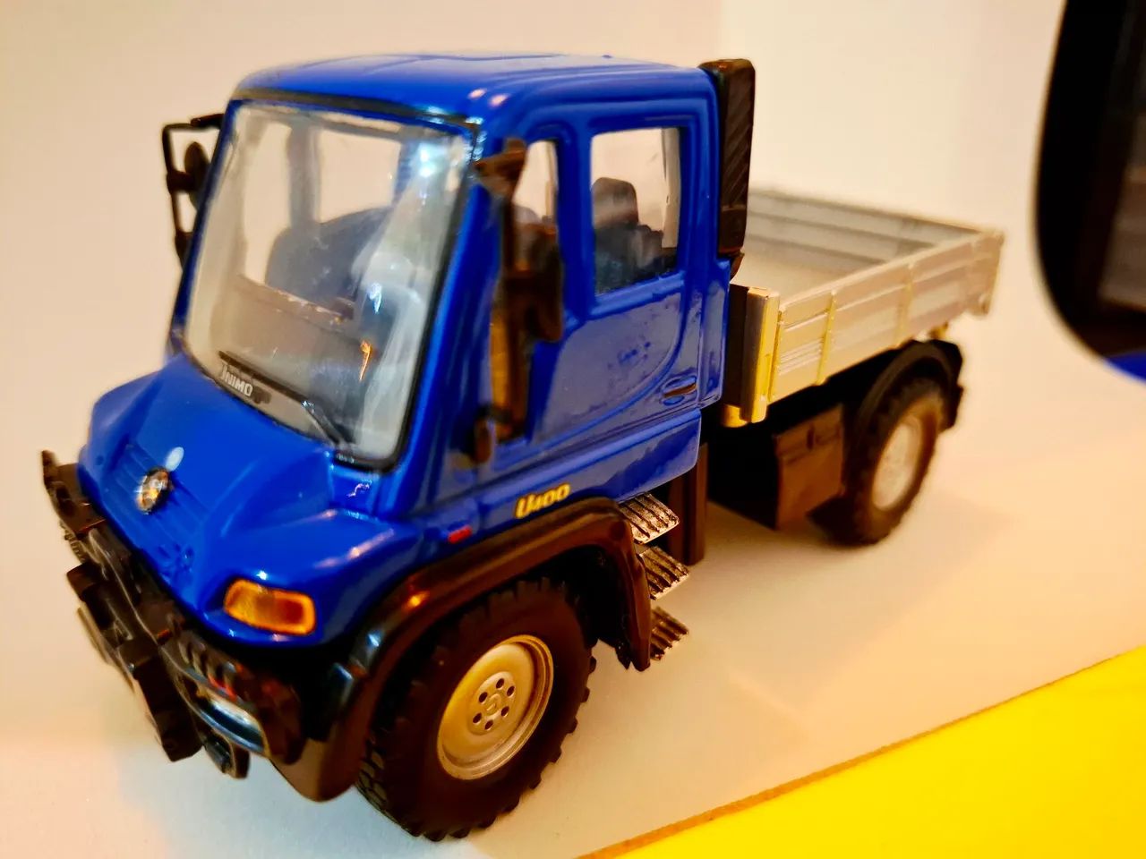 Miniatura Unimog U400 1:32 - Foto 4