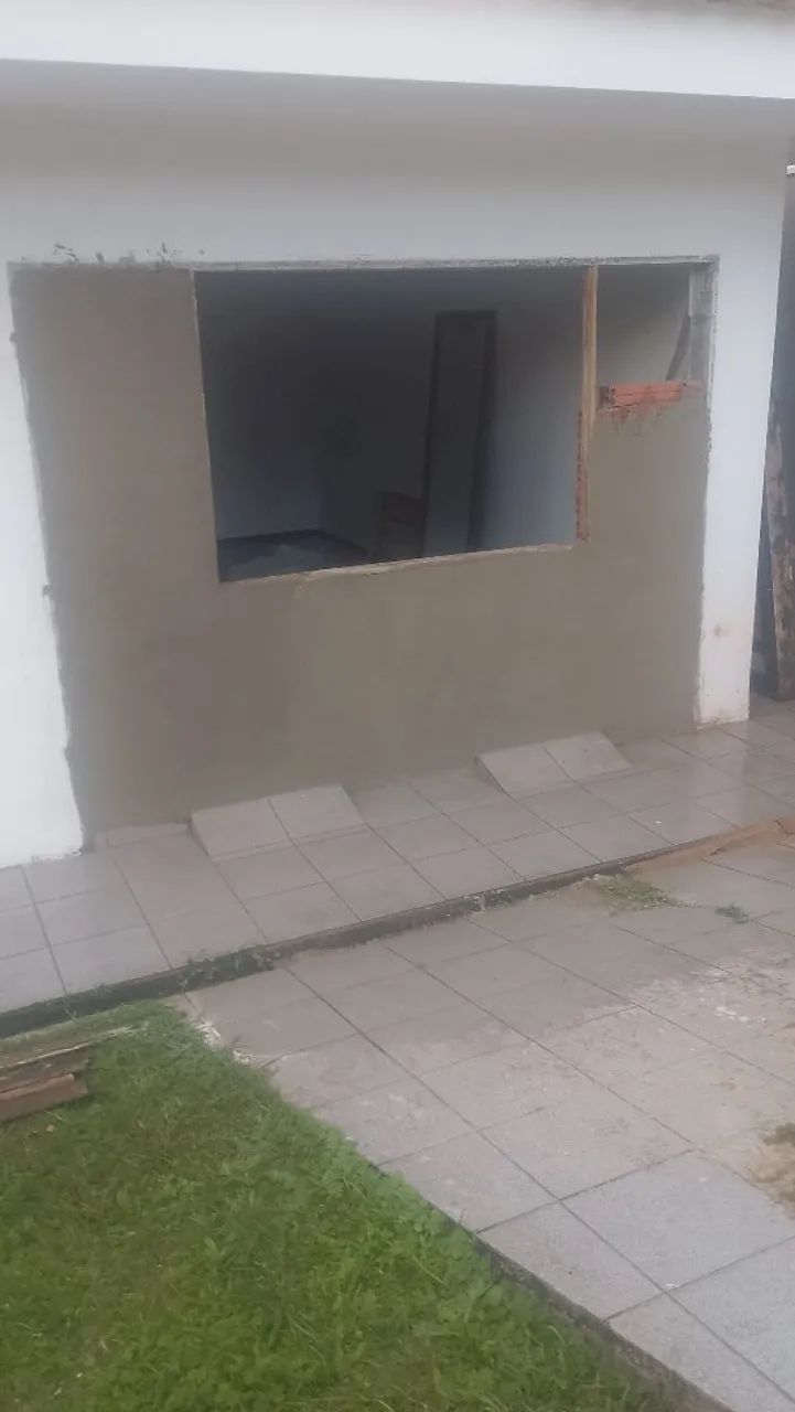 Pedreiro disponível 