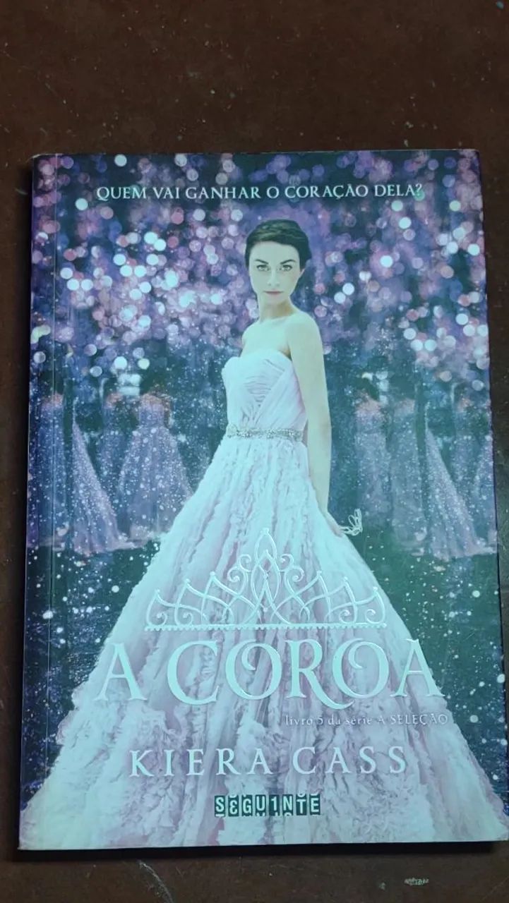 Livro "A coroa" 