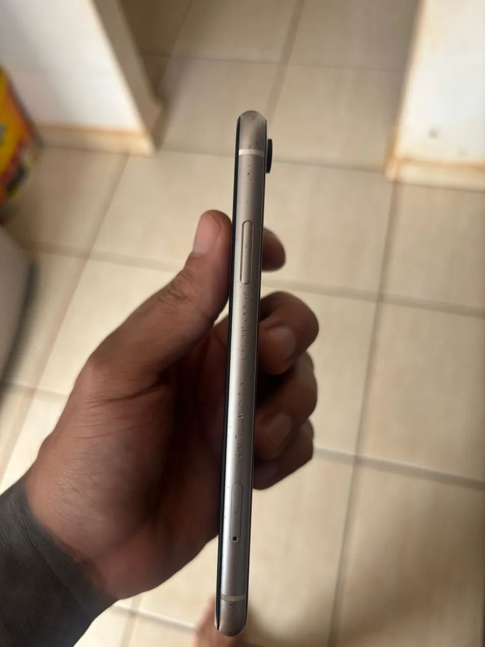 iPhone XR 64g - Foto 3
