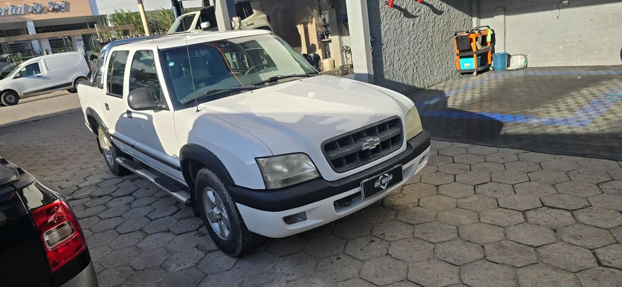 Chevrolet S10 P-up Colina 2.8 TDI 4x2/4x4 CD Dies. 2005