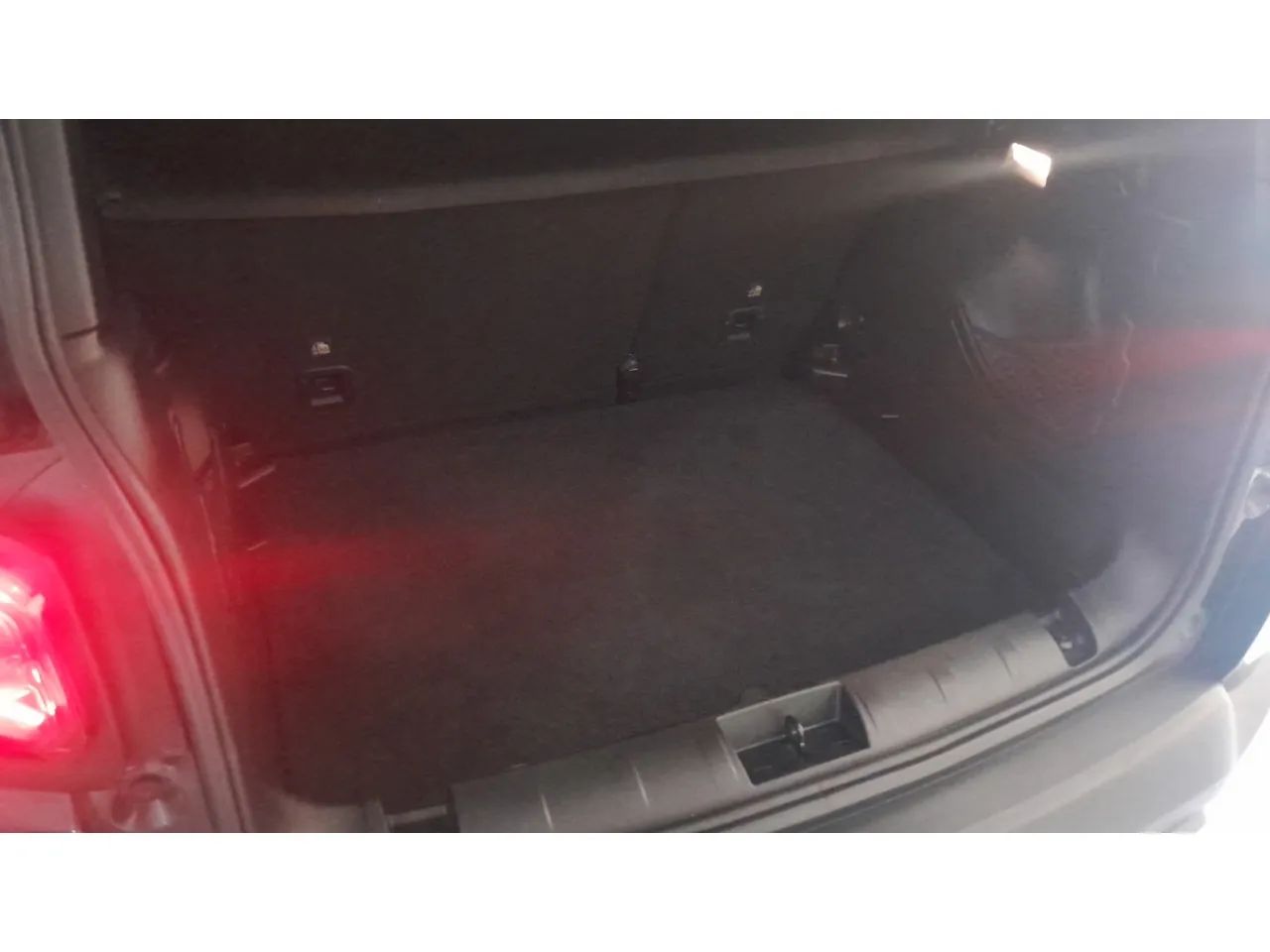 Jeep Renegade Long. T270 1.3 TB 4x2 Flex Aut., foto 9 de 16