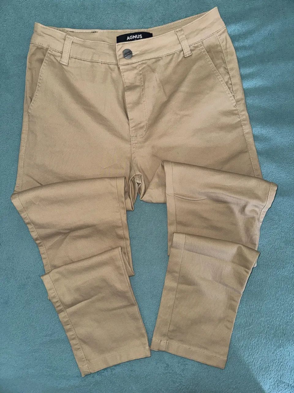 Calça em alfaiataria na cor areia n° 42