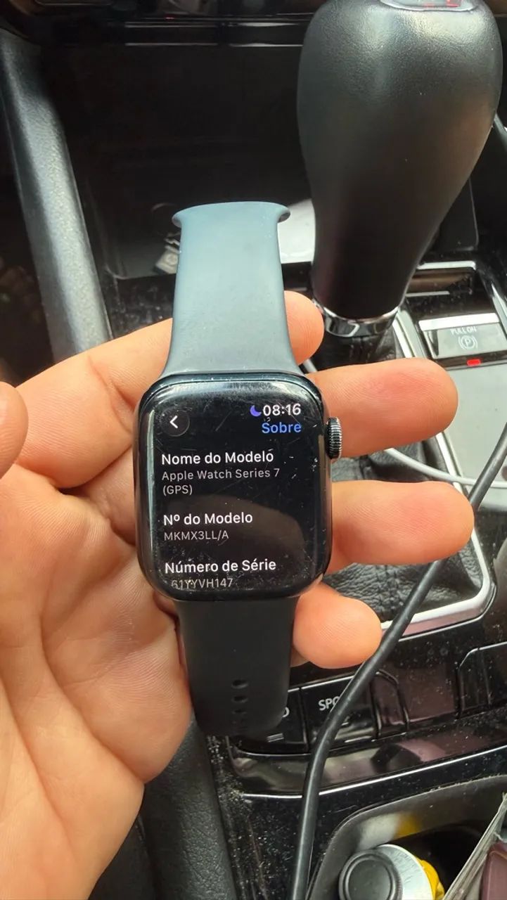 Apple Watch Series 7 GPS com pulseira e carregador - Foto 4