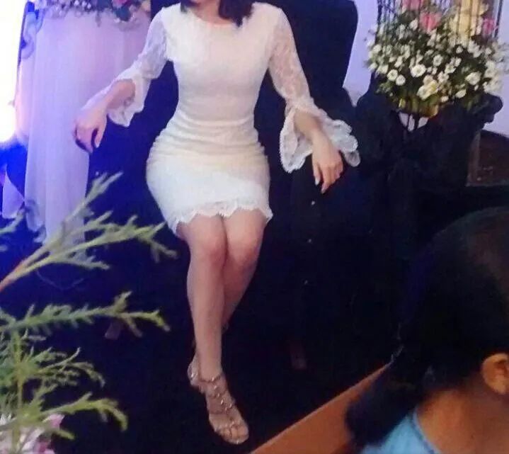 Vestido renda off white com elastano