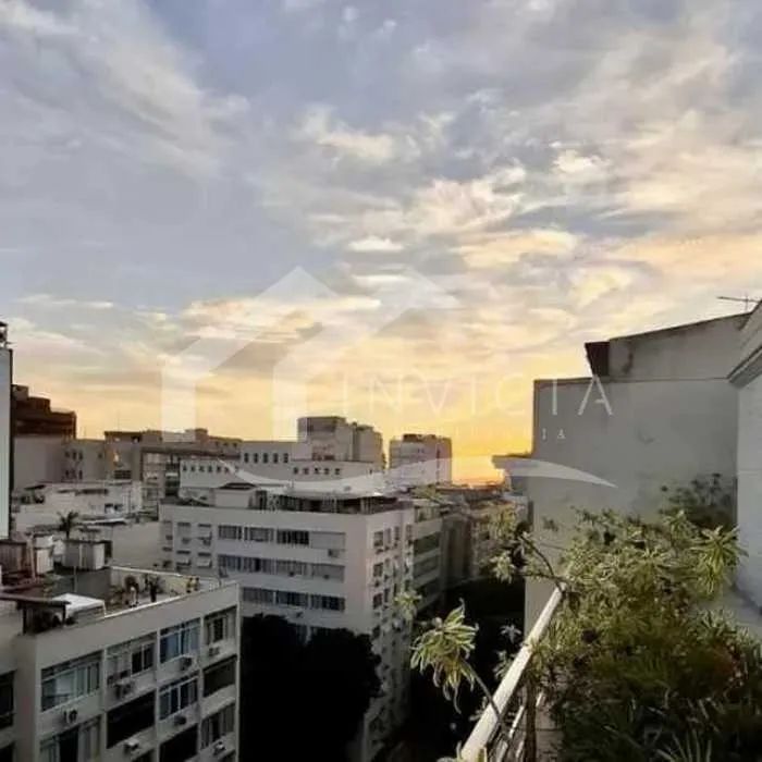 Cobertura duplex no Arpoador
