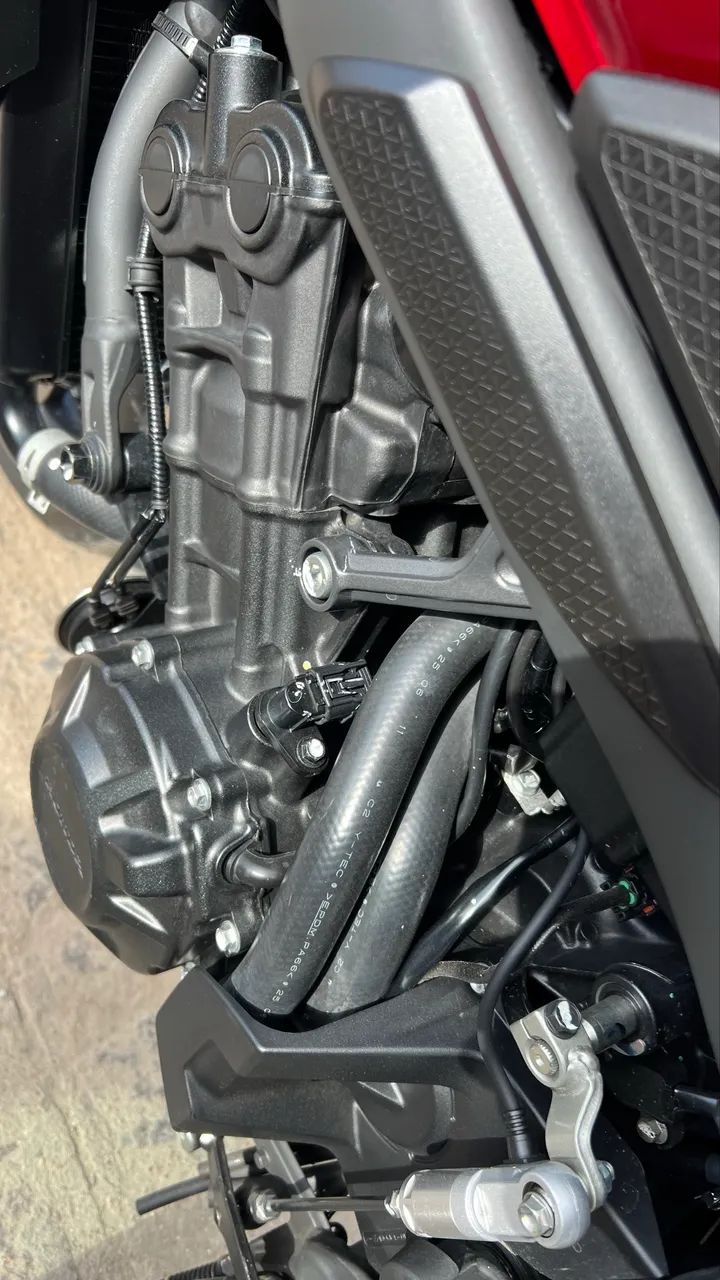 Cb650R eclutch 2026  - Foto 5