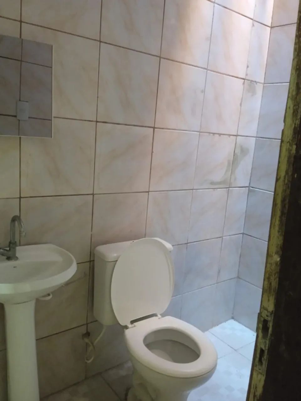 Casa com 3/4 e 3 Banheiros, com ponto comercial no Conj. Marcos Freire I. - Foto 3