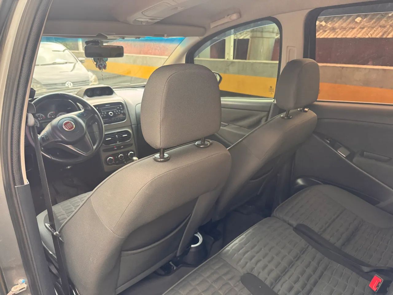 Fiat Idea Adv./ Adv.lock.dualogic 1.8 Flex 5P 2014 - Foto 3