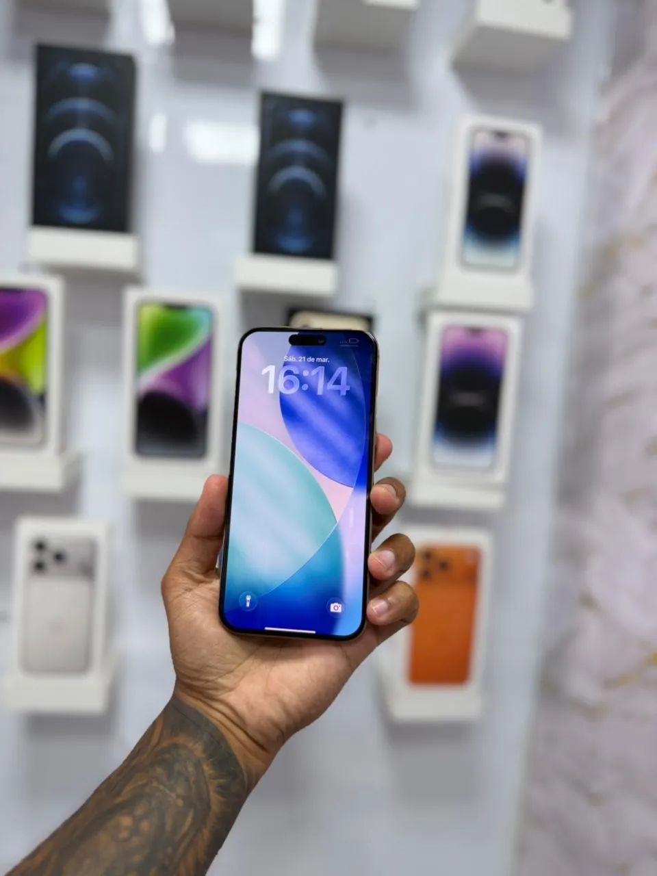 IPHONE 16 PRO MAX 256GB ?R$ 5.799 - Foto 4