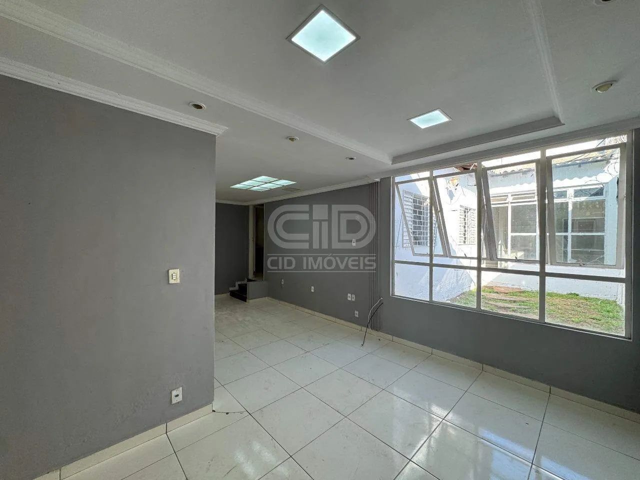 Casa com 4 Quartos no Bairro Village Flamboyant - Foto 2
