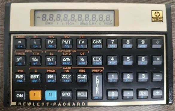 Calculadora Financeiro HP 12C Gold + Capa de Couro legítimo / Pouco Usada sem avarias - Foto 5