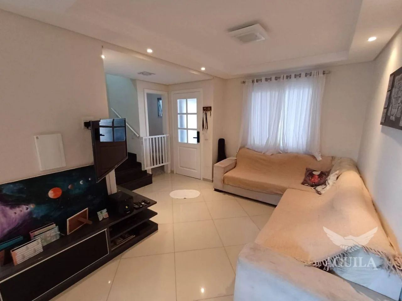 SOBRADO NA ZONA LESTE COM SUÍTE, CLOSET E ÁREA GOURMET - Foto 3