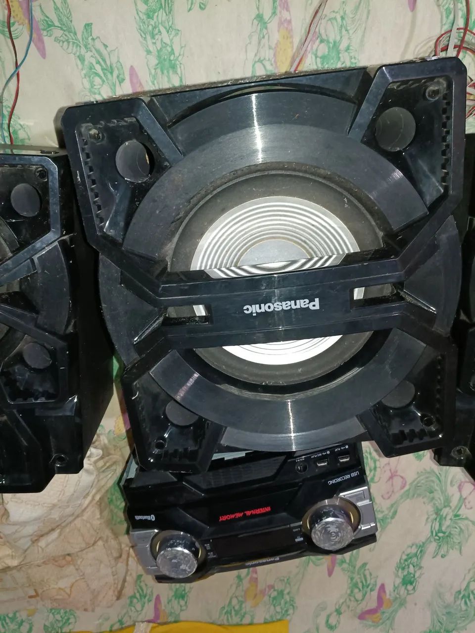 Mini System Panasonic AKX880 (Caixas OK, pra retirada!!)