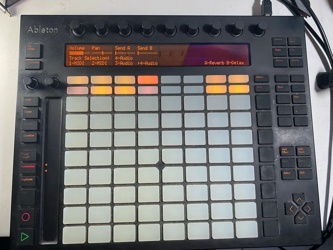 Ableton Push 1 com defeito, para conserto ou retirada de peças