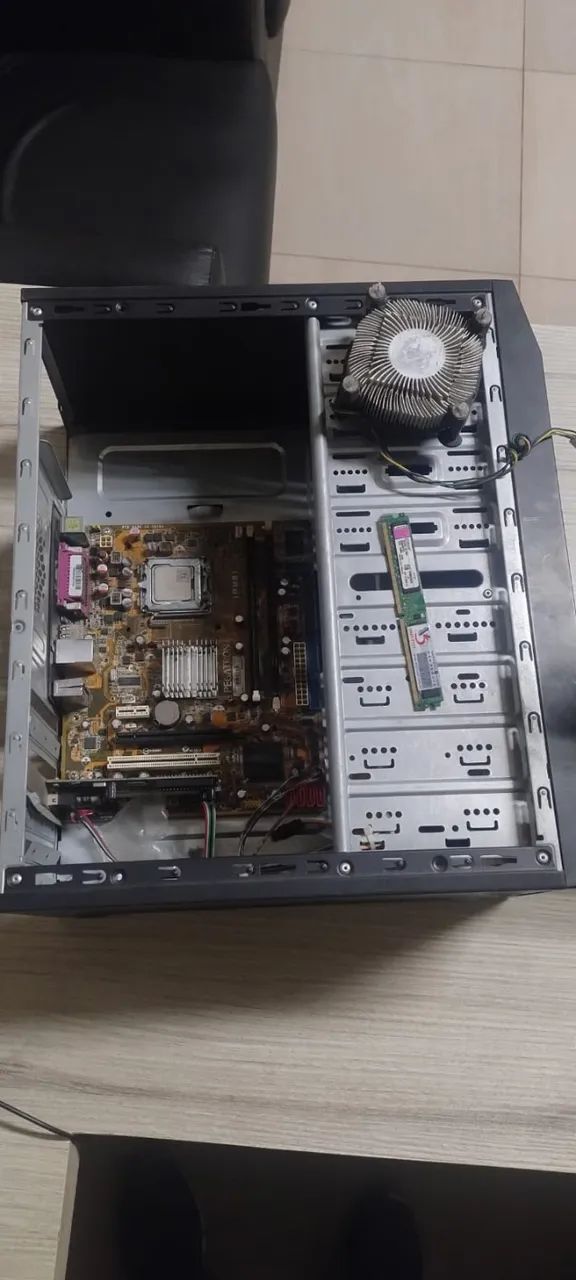 Computador antigo sucata Intel Core 2 Duo E4500, Kingston KVR800D2N6/2G DDR2 - Foto 3